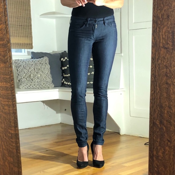 AG straight dark Denim 26 - Picture 4 of 8